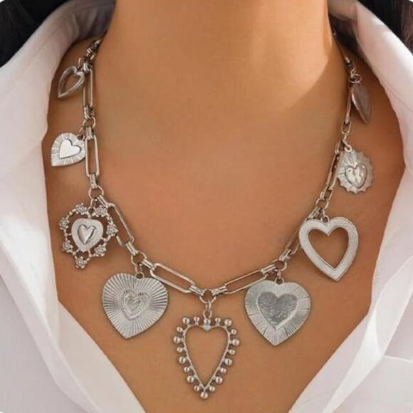 Jewelry - Chunky Heart Pendant Charm Necklace Silver Tone Fashion Layered Jewelry